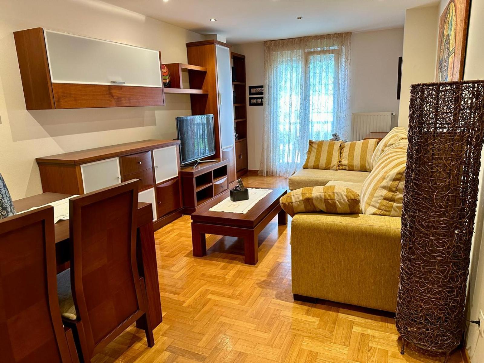 Mirandoalsueve Apartment Colunga Ngoại thất bức ảnh
